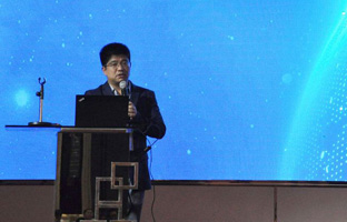 仰邦科技在LED顯示權威論壇發表關于LED云平臺的主題演講